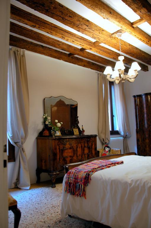 Romantic Rialto Venise Chambre photo