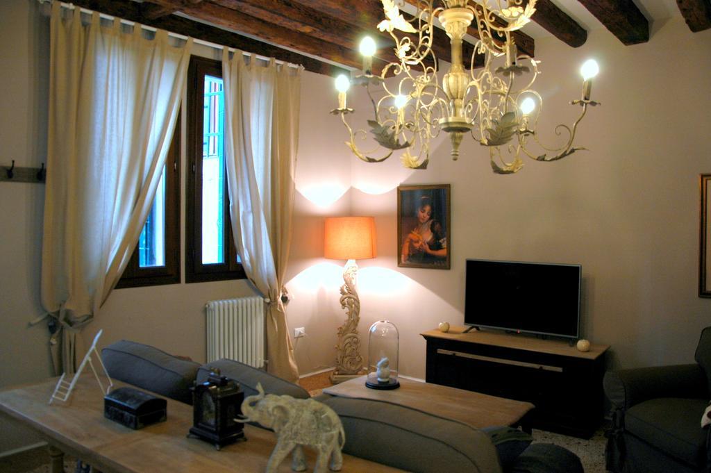 Romantic Rialto Venise Chambre photo